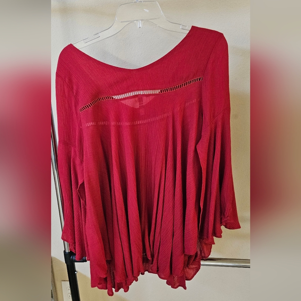 Large blouse - Picture 3 of 3